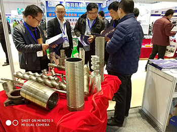 騰創(chuàng)團隊會議